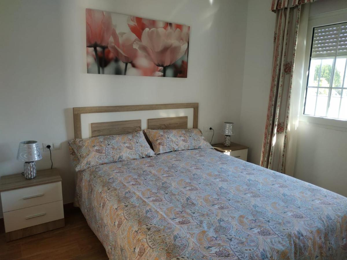 Encantador Apartamento-Centrico-Con Amplio Jardin Torremolinos Luaran gambar