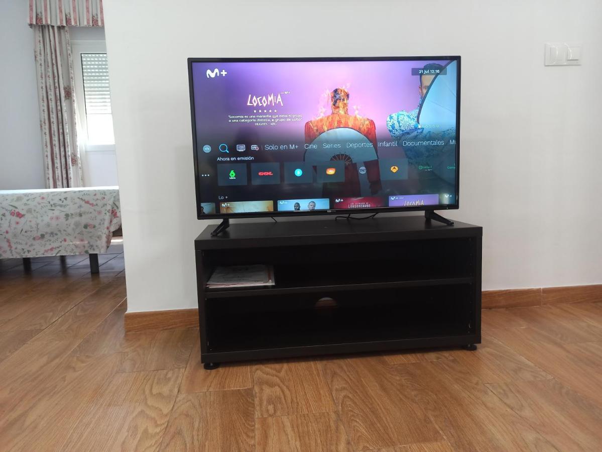 Encantador Apartamento-Centrico-Con Amplio Jardin Torremolinos Luaran gambar